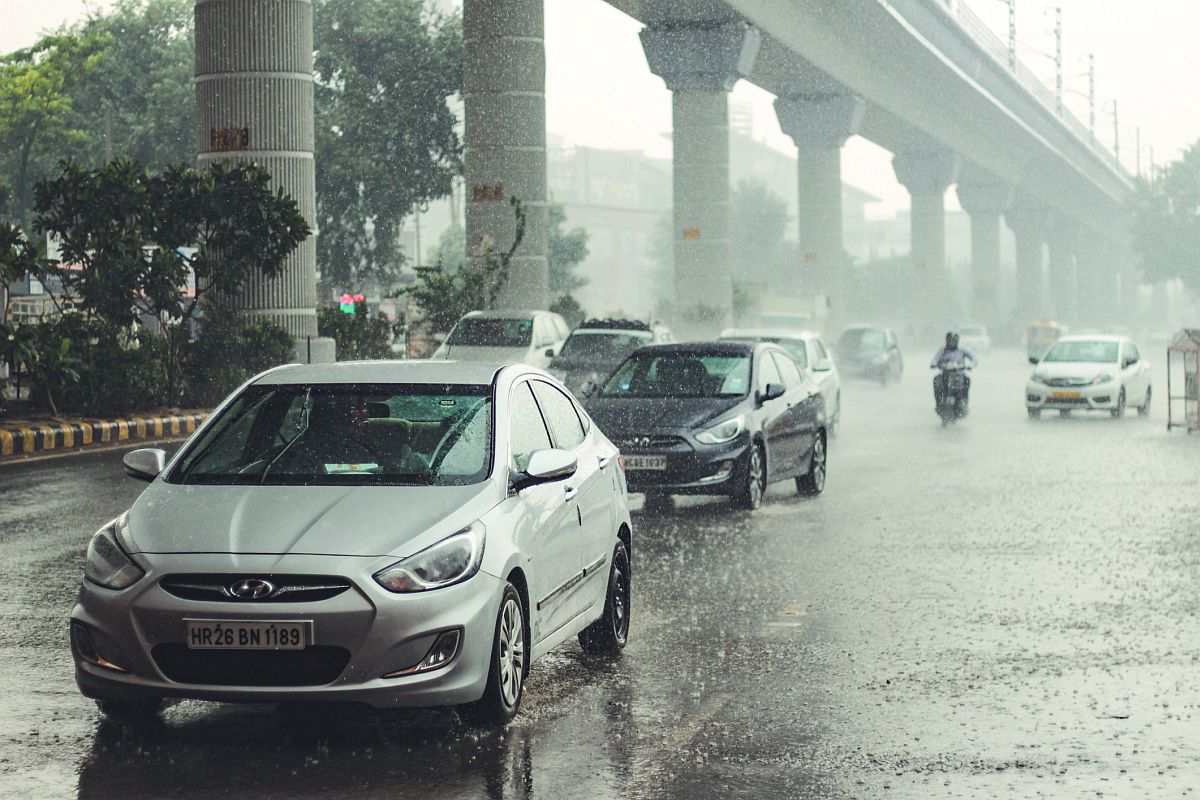 Heavy rains lash Delhi, adjoining states; severe waterlogging, traffic snarls reported in national capital