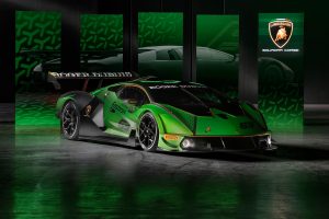Lamborghini reveals track monster, ‘Essenza SCV12’