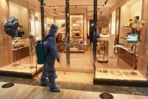 10 commandments of safe shopping for customers and shoppers