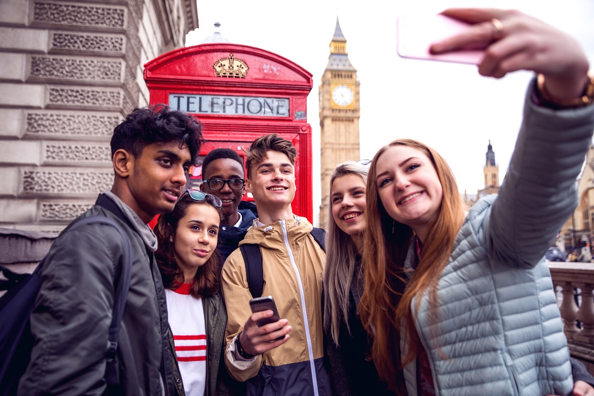 UK Government welcomes new visa policies which support Indian students impacted by travel restrictions