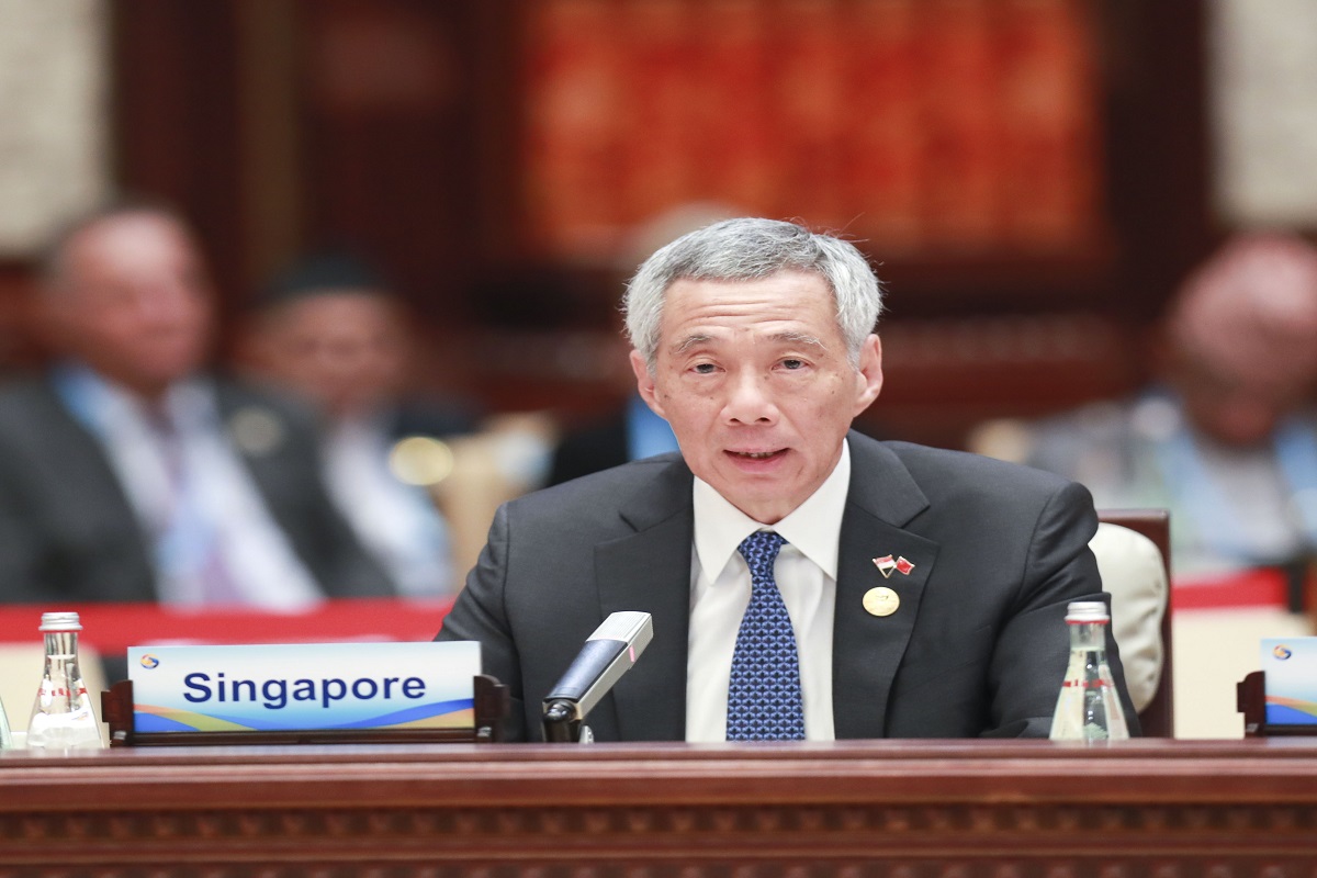 Singaporean PM calls for resilience in face of economic downturn