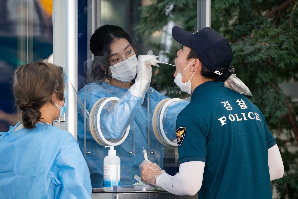 South Korea reports 397 new COVID-19 cases, total count climbs to 17,399