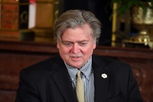 Ex-Trump adviser Steve Bannon charged with fraud over Mexico wall funds