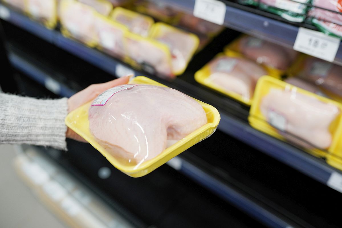 Frozen chicken wings from Brazil test positive for coronavirus in China: Reports