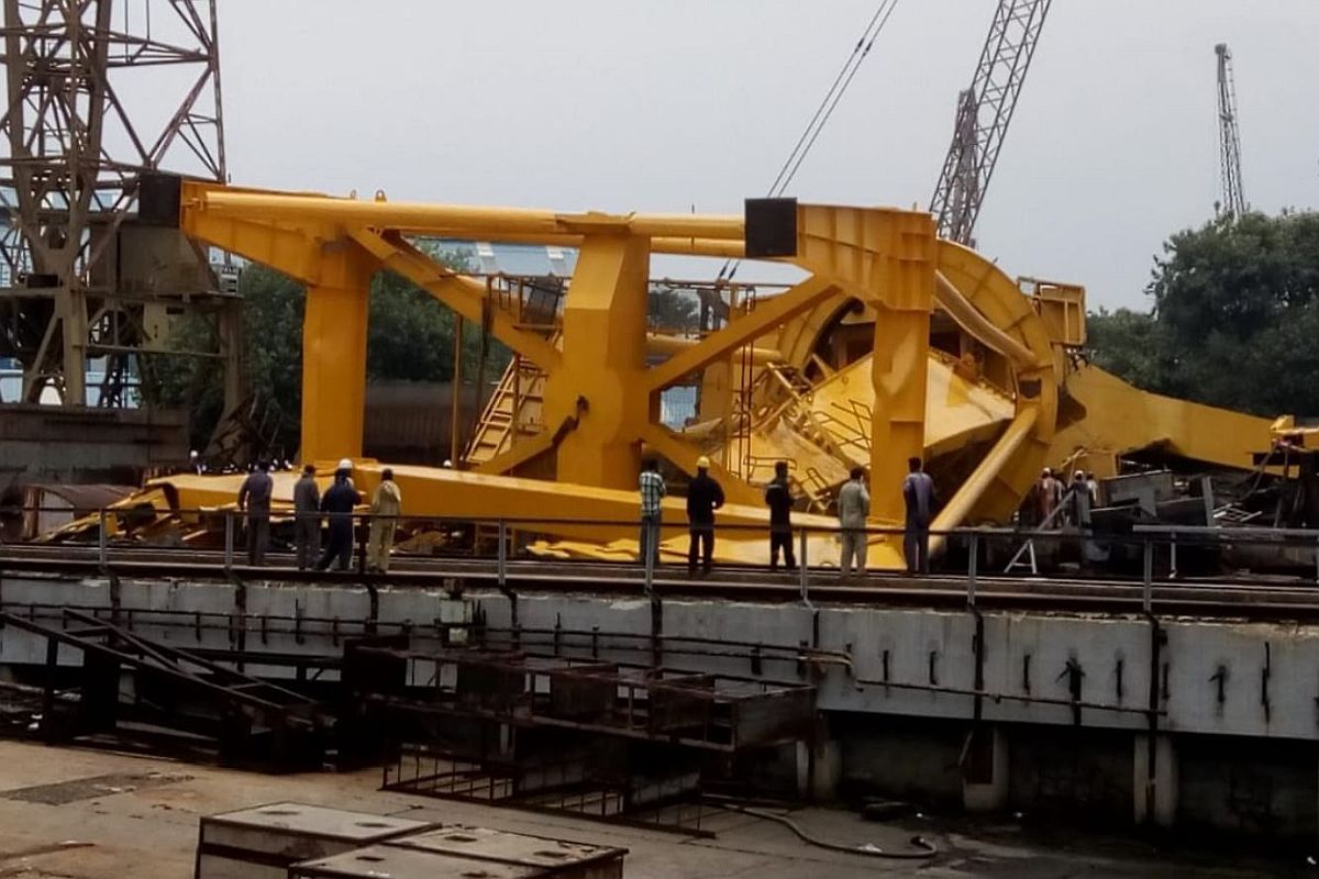 11 killed as crane collapses at Hindustan Shipyard in Visakhapatnam; many feared trapped