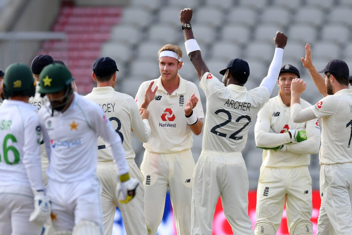ENG vs PAK, 2nd Test: England bowlers all over on Day 1 before rain cuts short Pakistan’s misery