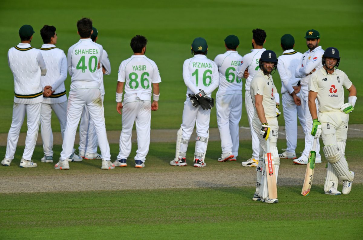 England vs Pakistan Test Series 2020, England vs Pakistan 1st Test, Chris Woakes, Jos Buttler, England beat Pakistan, Eng beat pak, Babar Azam, Shan Masood, Mohammad Abbas, ENG vs PAK test seris, ENG vs pak 1st test, babar Azam vs England