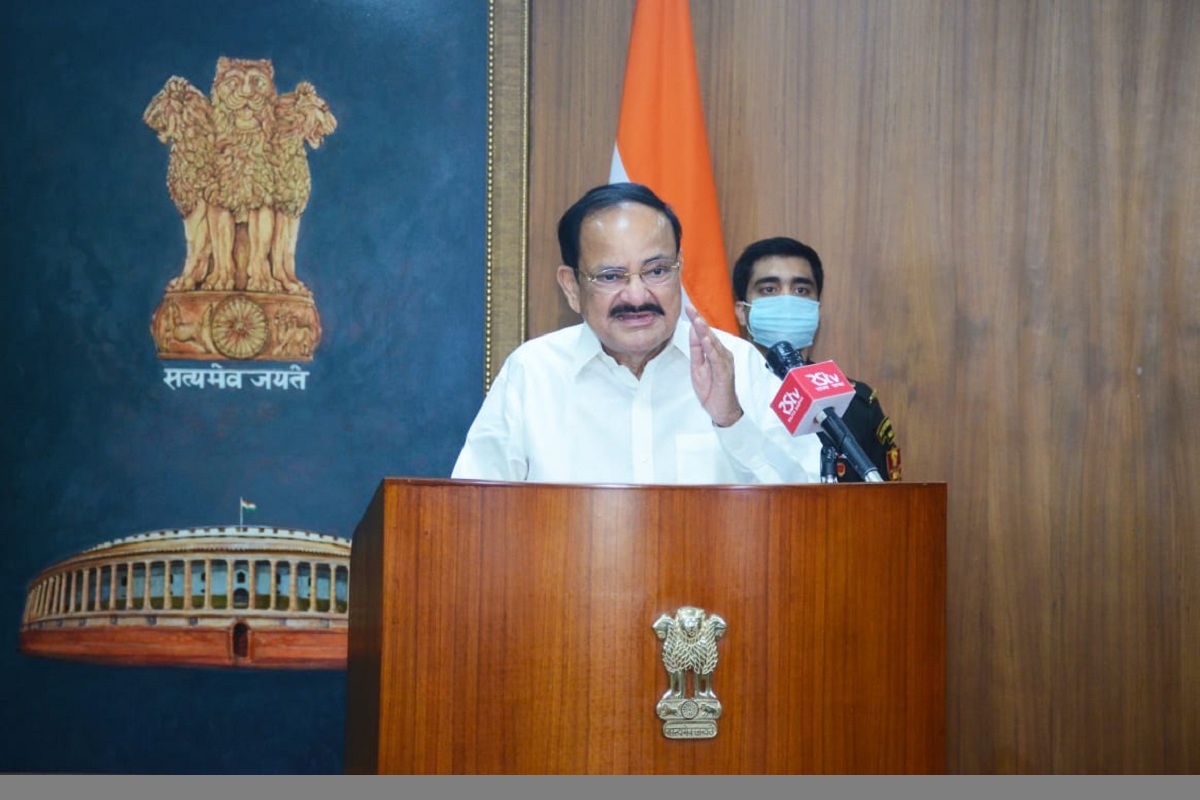 Pledge to donate eyes and inspire others: Vice President M Venkaiah Naidu appeals to all citizens