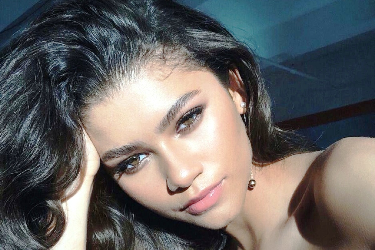Youngest actress Zendaya makes history with her Emmy win
