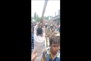 Mob beats murder accused to death in presence of police in Uttar Pradesh’s Kushinagar