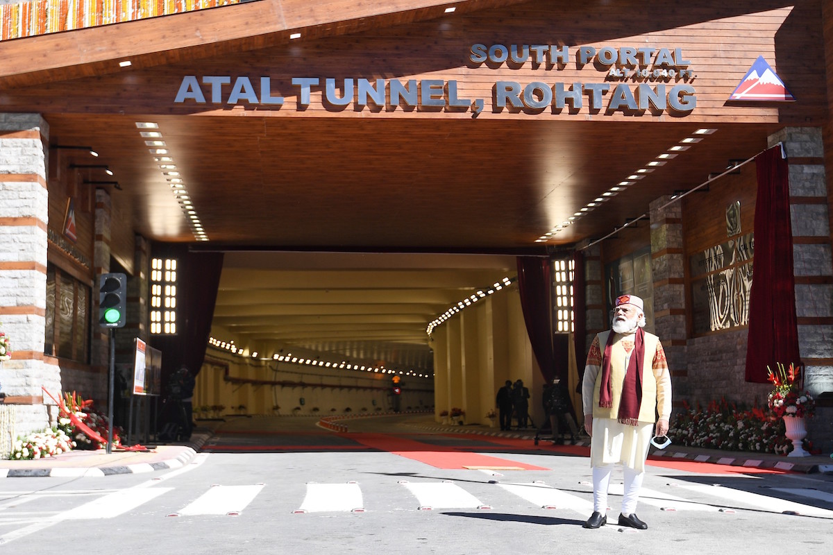 Atal tunnel will empower HP, J&K and Ladakh: Modi