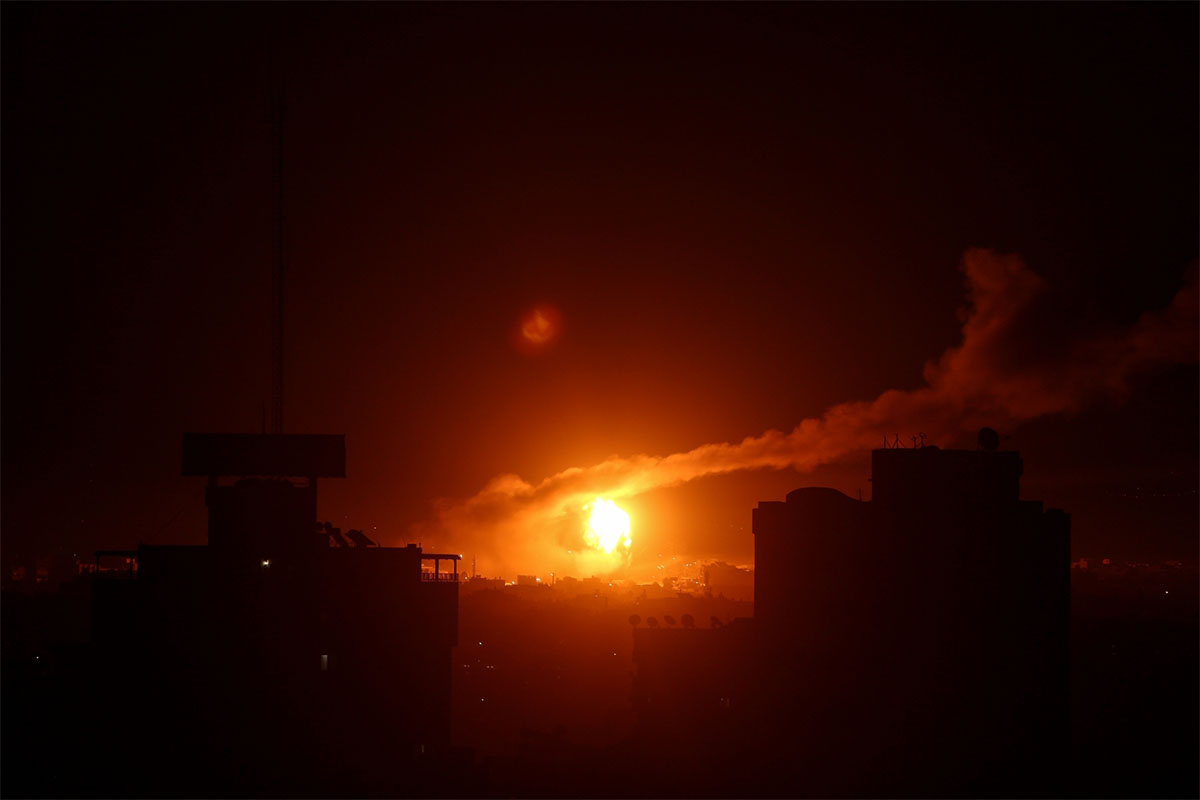 Israeli aircraft attack Gaza military sites