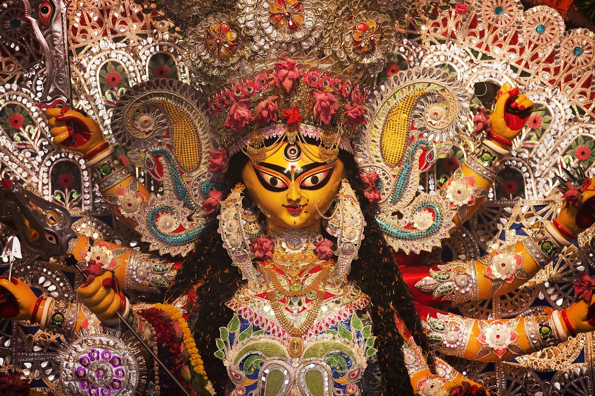 Durga Puja 2020: Wishes, quotes, WhatsApp and Facebook statuses to share with your family and friends