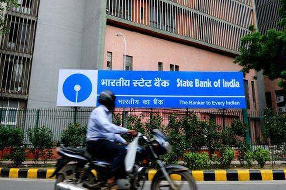 SBI sets aside Rs 8,900cr for pay and pension hike to staff