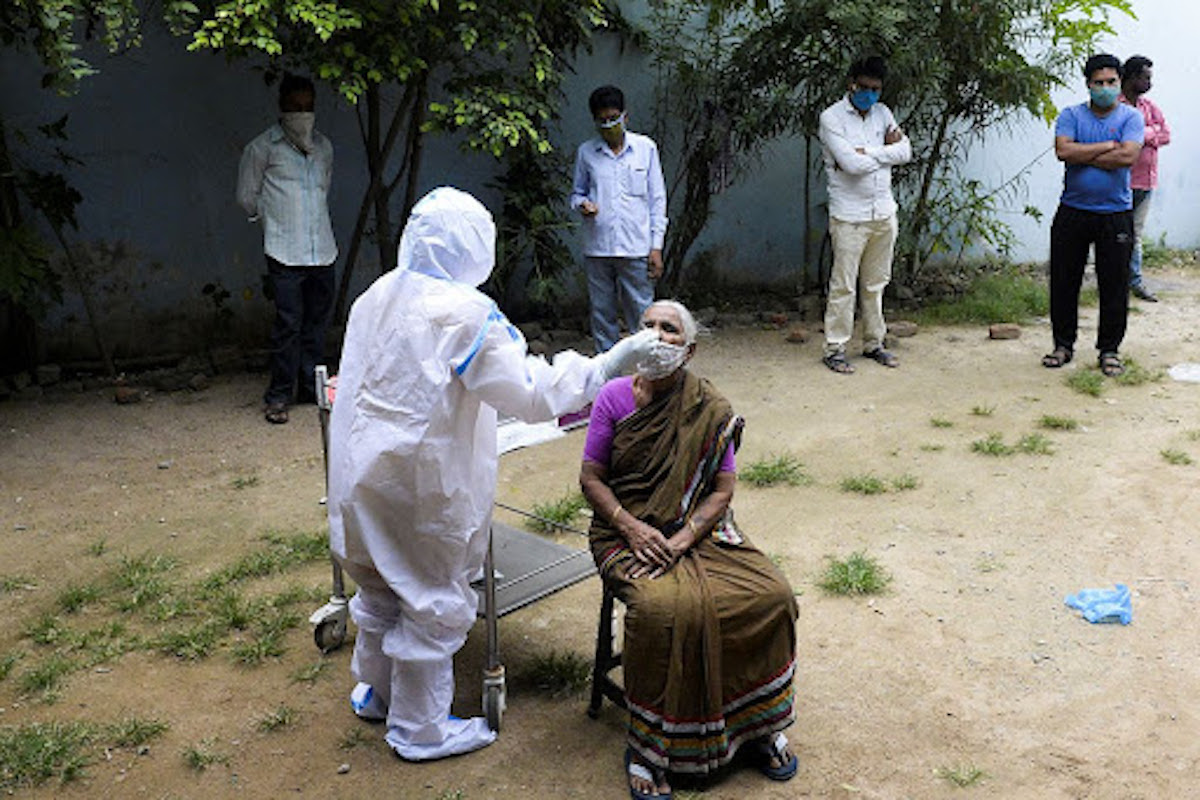 Himachal Pradesh CM calls for ensuring Covid patients survival