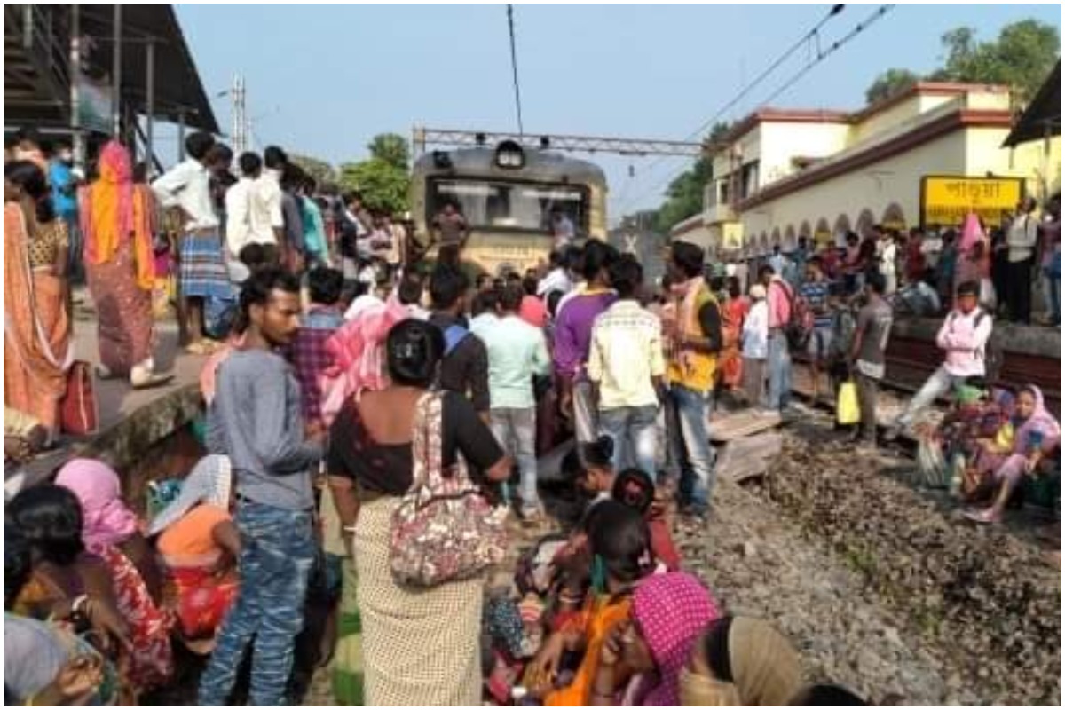 Protest to demand resumption of local train service turns violent in Hooghly