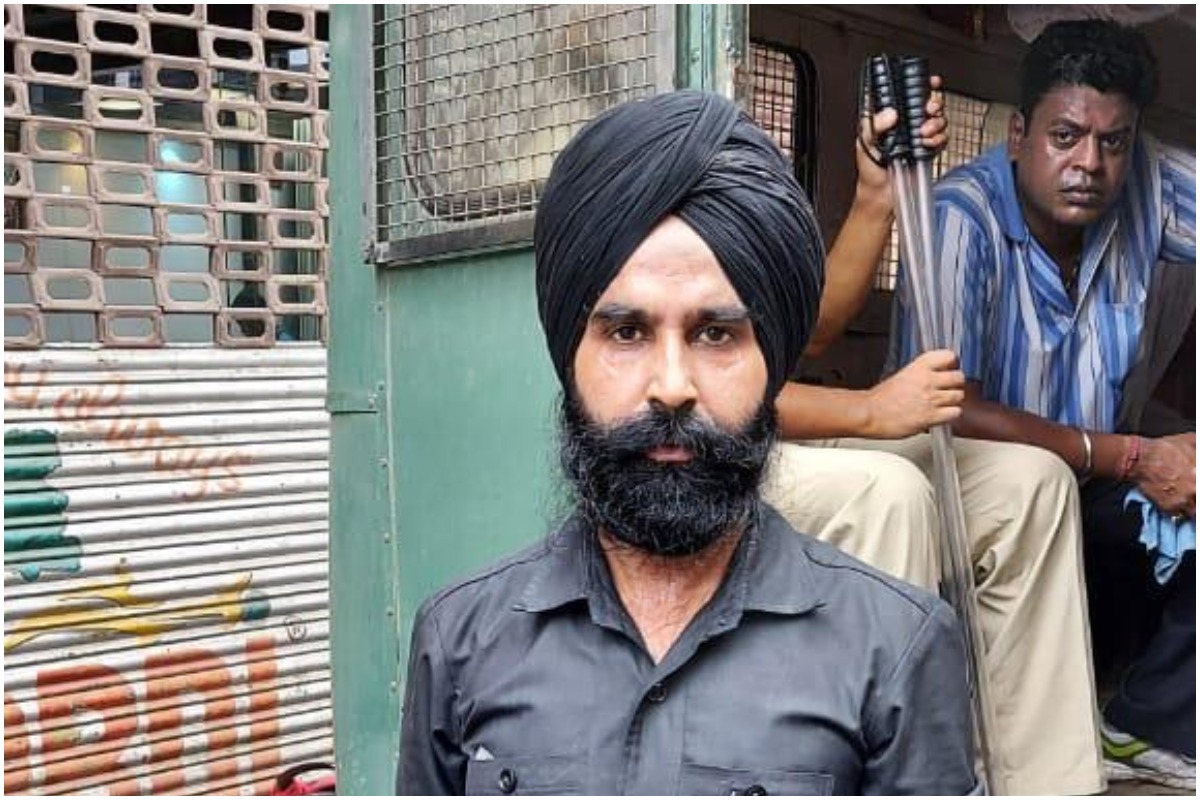 Team of Sikh committee in Kolkata to complain against Police for disrespecting Pagdi