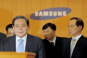 Samsung Electronics chairman Lee Kun-hee dies at age of 78