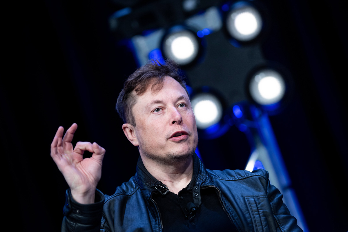 Elon Musk becomes world's richest person, Rich lists