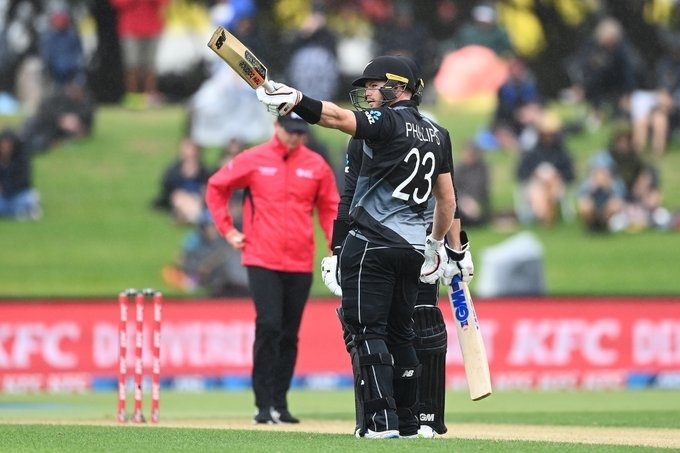 Glenn Philips smashes fastest T20 hundred for New Zealand as they beat West Indies