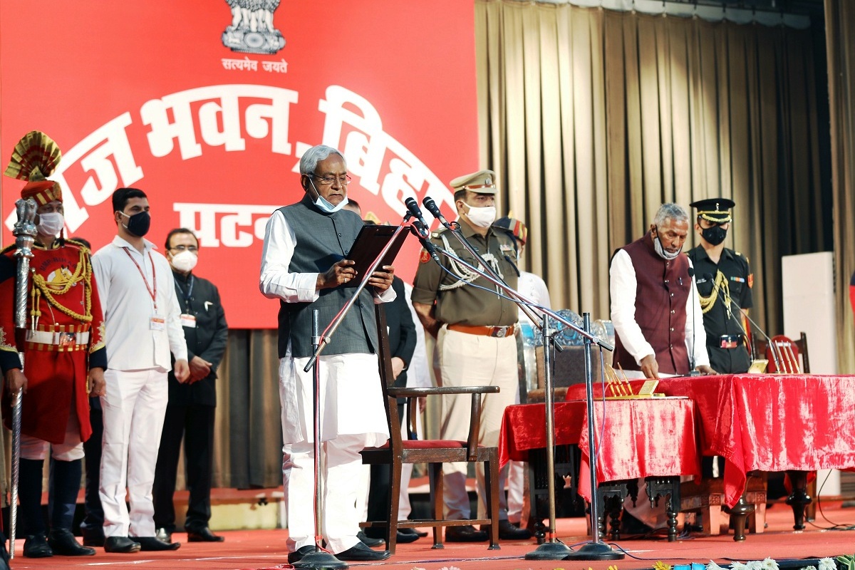 Nitish Kumar, Bihar, Patna, Tarkishore Prasad, Renu Devi, BJP, Sushil Kumar Modi