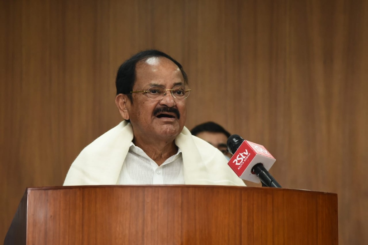 Avoid sensationalism, don’t mix news with views: Vice President Naidu to Indian media