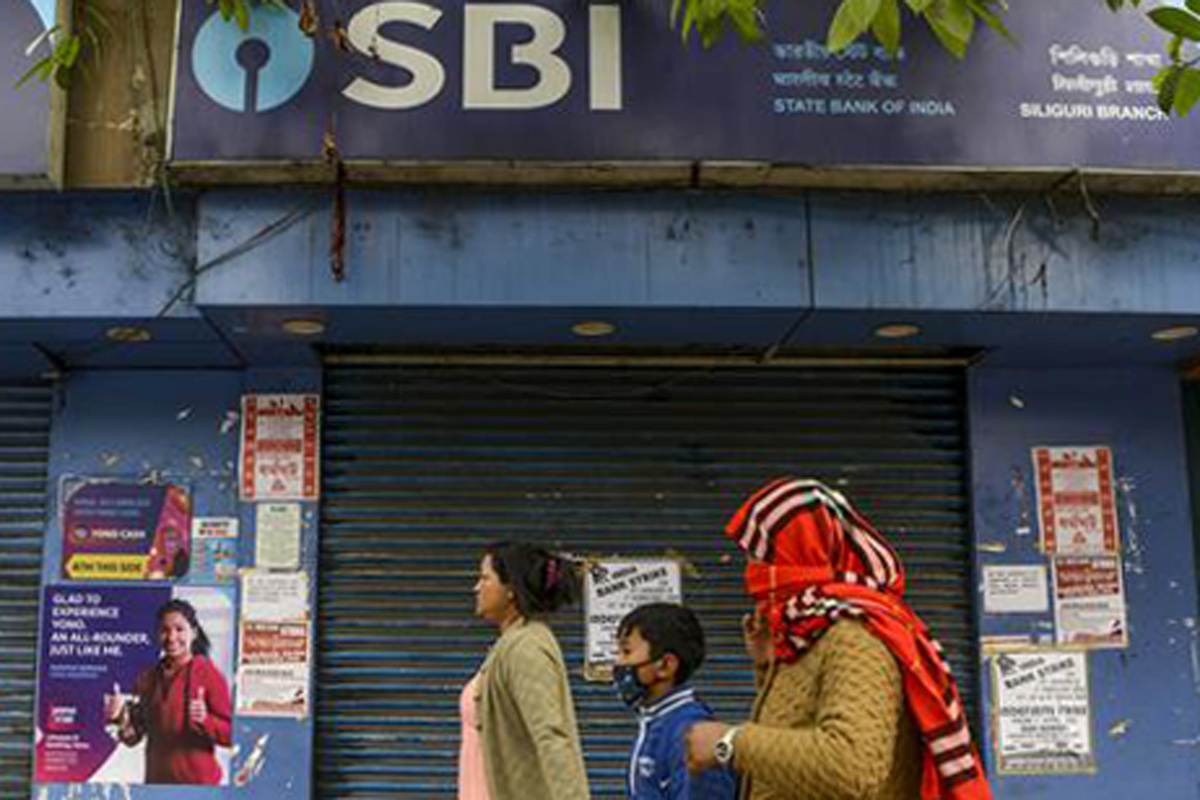 SBI raises Rs 2,500 crore by issuing Basel-III compliant bonds