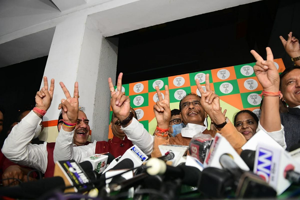 MP, Gujarat by-polls: BJP leads in both states, clean sweep in Gujarat