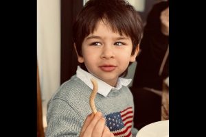Kareena Kapoor Khan shares picture of son Taimur gorging on French fries