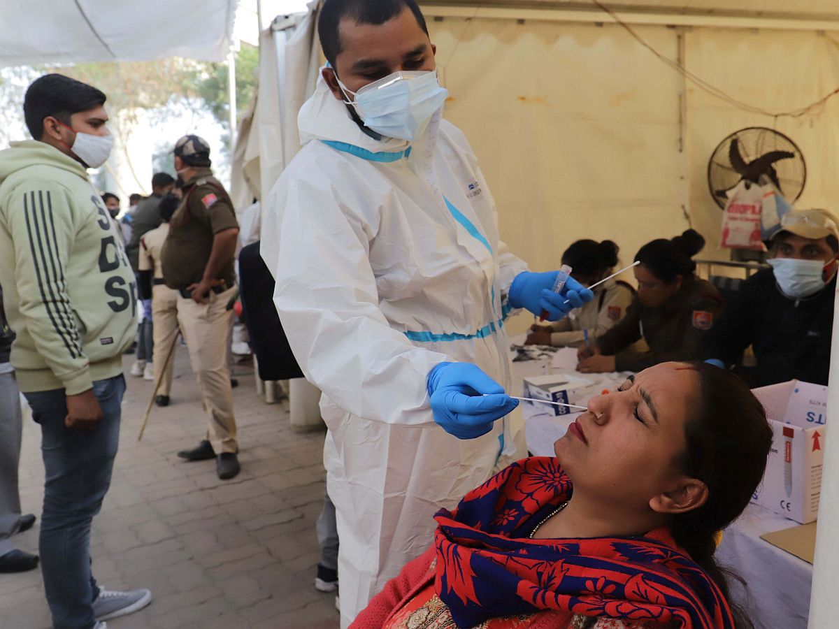 India to step up mutant coronavirus testing, genome sequencing for all symptomatic travellers