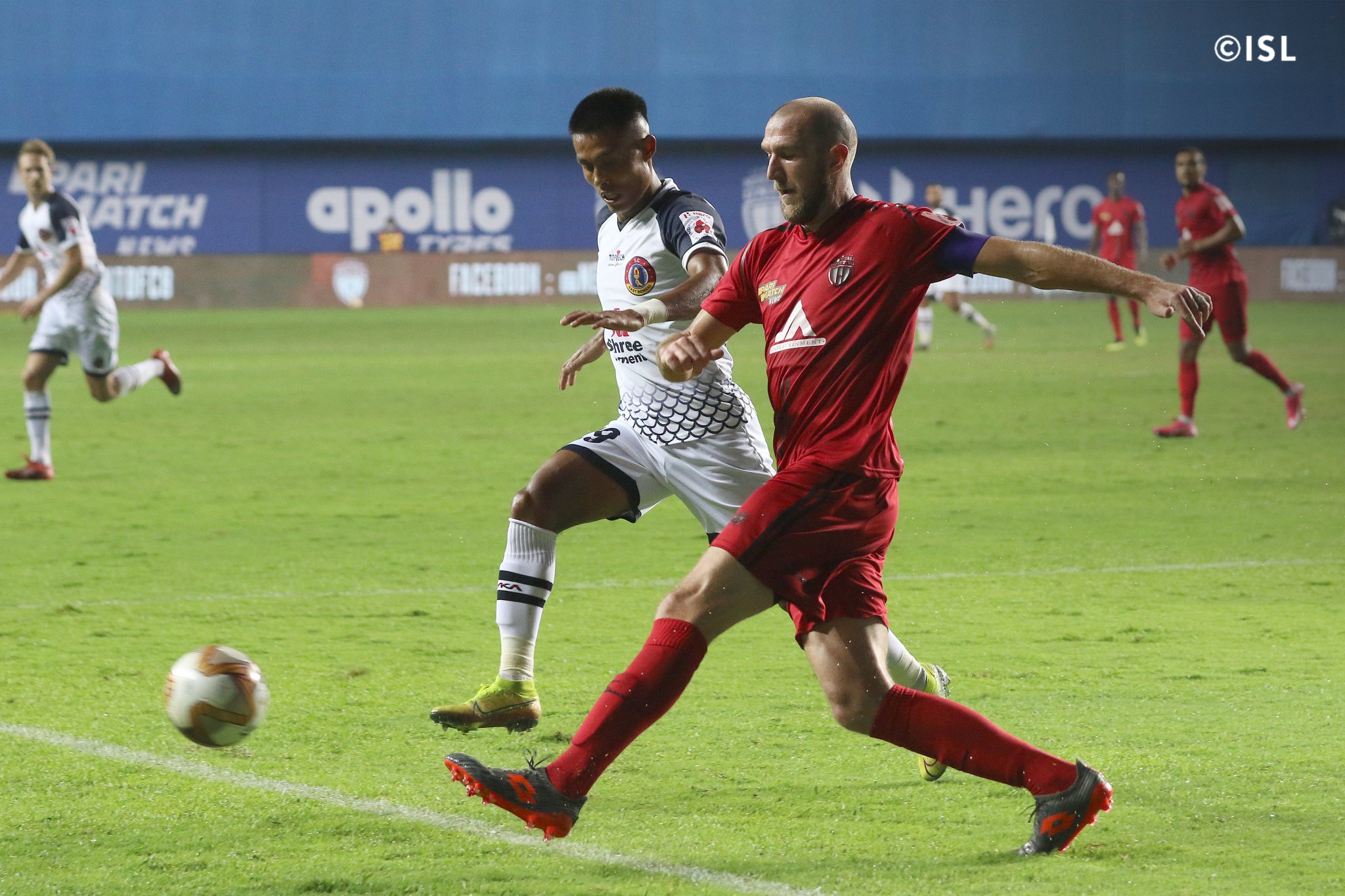 SC East Bengal’s ISL curse continues as NorthEast United FC ride their luck to 2-0 win