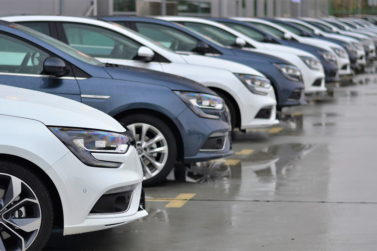 Overall auto segment’s YoY wholesales expected to grow, barring few