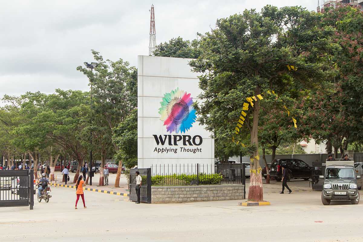 Wipro employees will get pay hikes from January 1
