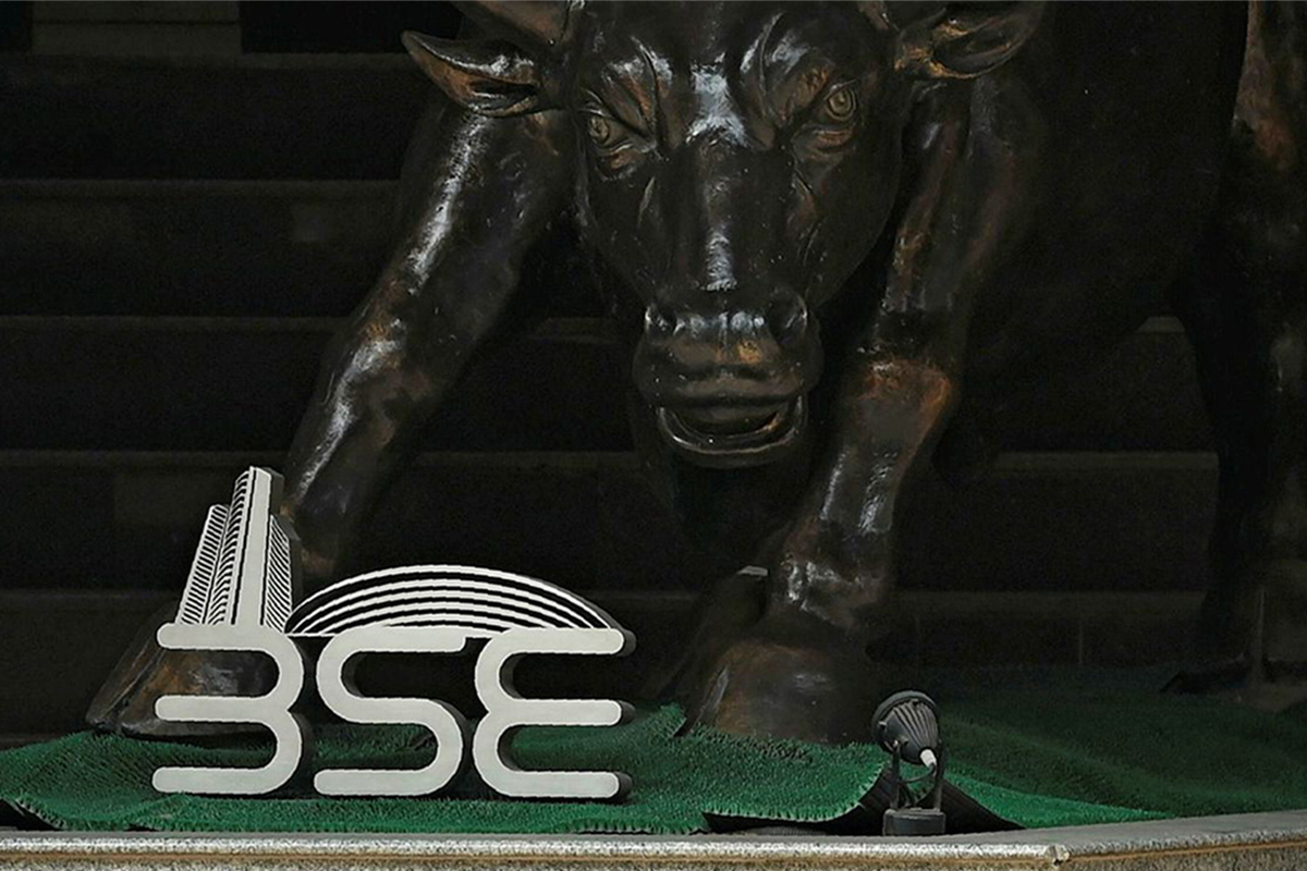 Sensex touches record high at 62,272; Nifty nears 18,500