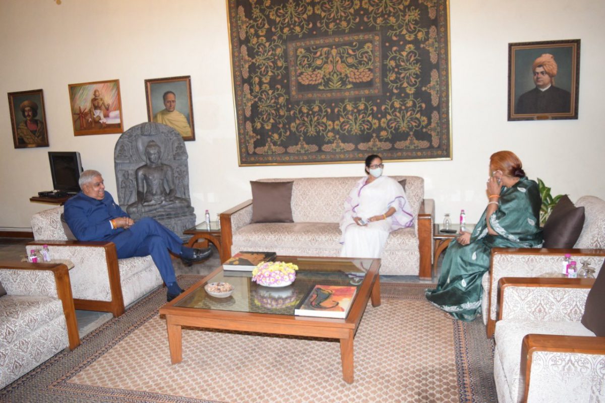 Mamata Banerjee pays sudden ‘courtesy visit’ to West Bengal Governor Jagdeep Dhankhar
