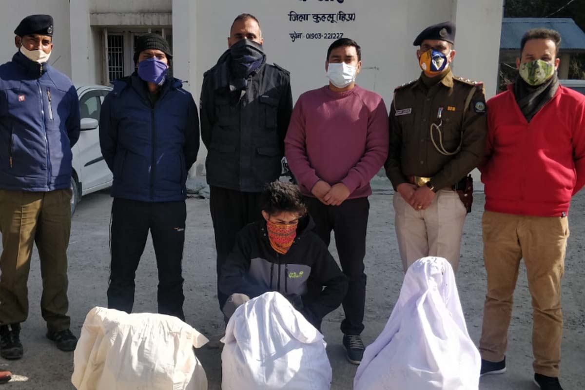 HP cops seize drugs worth Rs 4 crore from interior village in Kullu valley