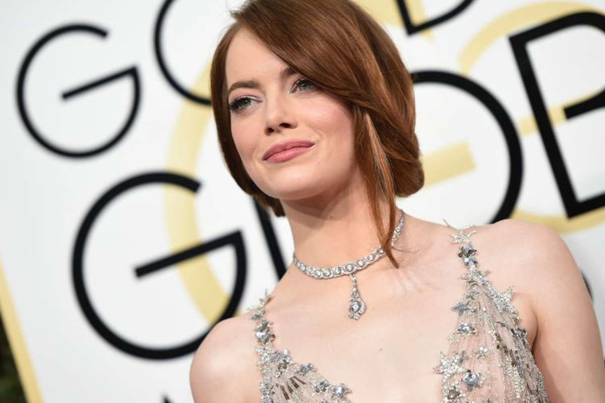 Emma Stone expecting first child