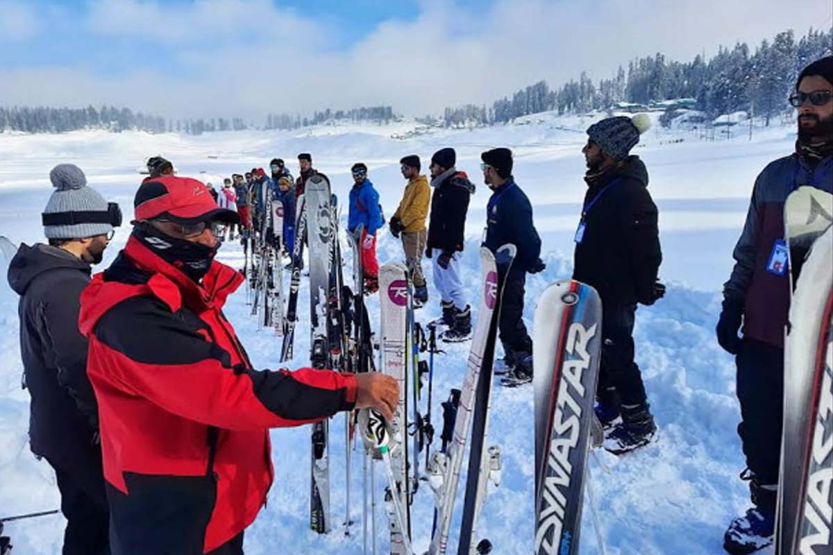 Lieutenant Governor, Manoj Sinha, Gulmarg, ski courses