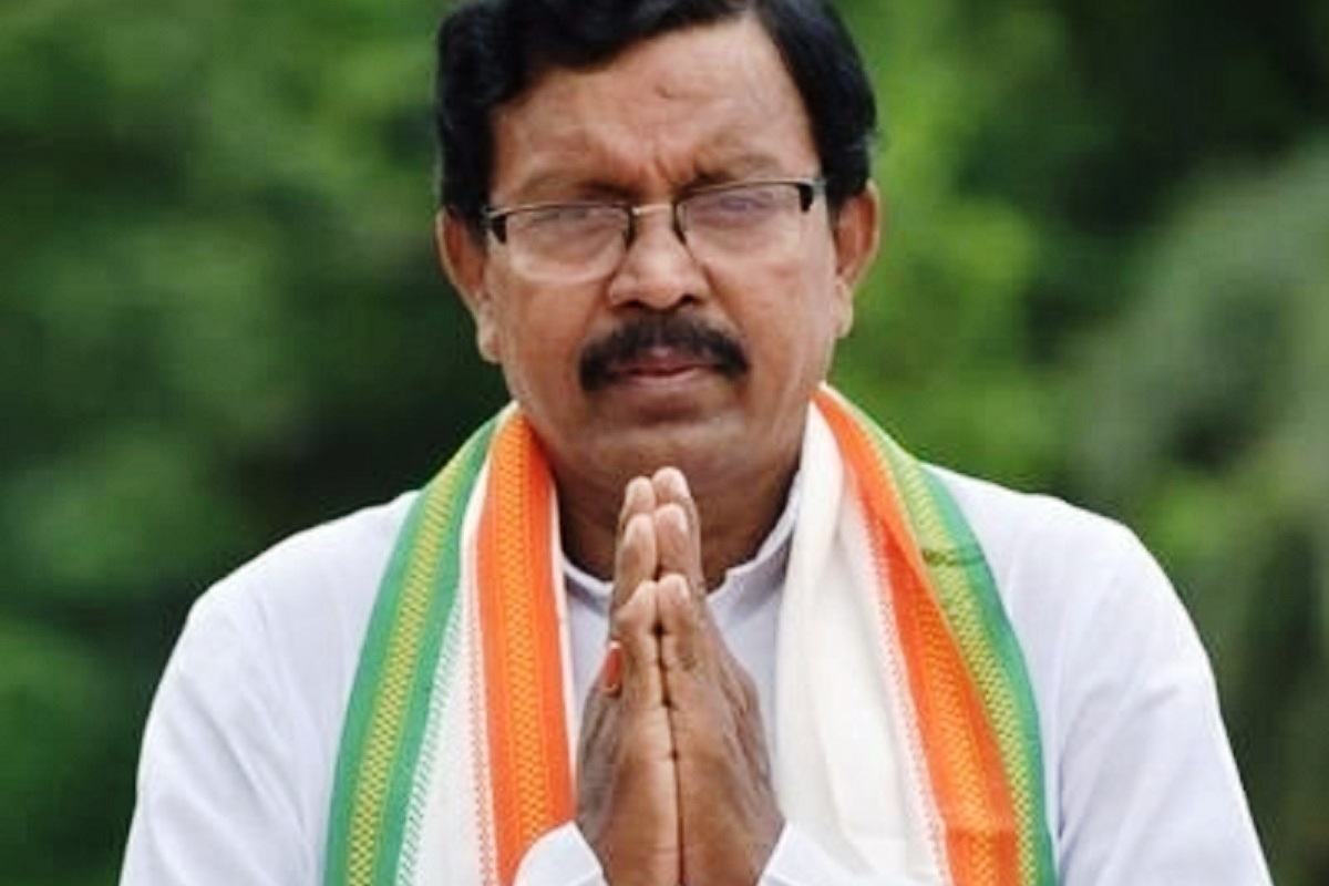 TMC MLA joins BJP; Rajib, Suvendu shown black flags