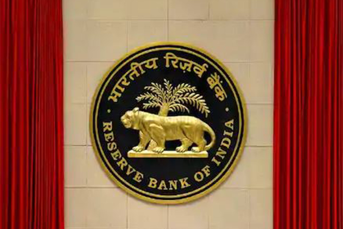 Deccan Urban Co-op Bank, RBI