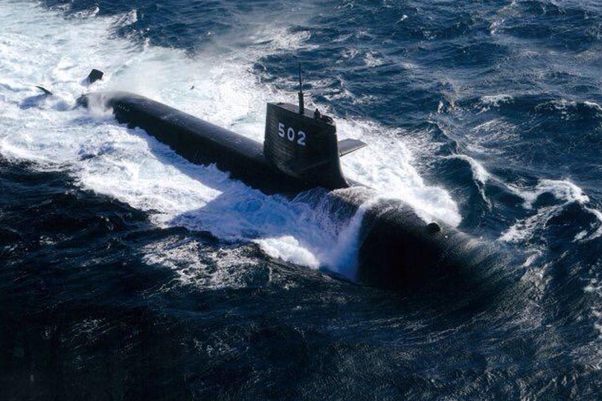 Japanese submarine seriously damaged in collision: Officials