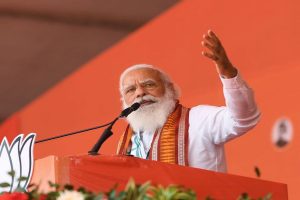 PM urges Assam militants to join mainstream