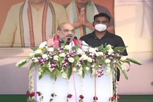 Can home minister be an outsider, asks Shah at poll rally in Burdwan