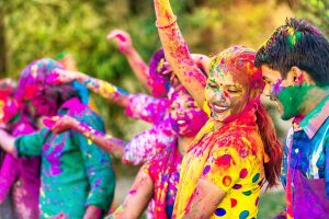 Tips to take care of your skin this Holi