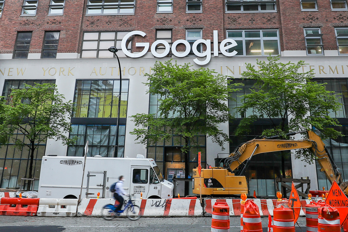 Alphabet posts record $55.3B sales in Q1 as users stayed online