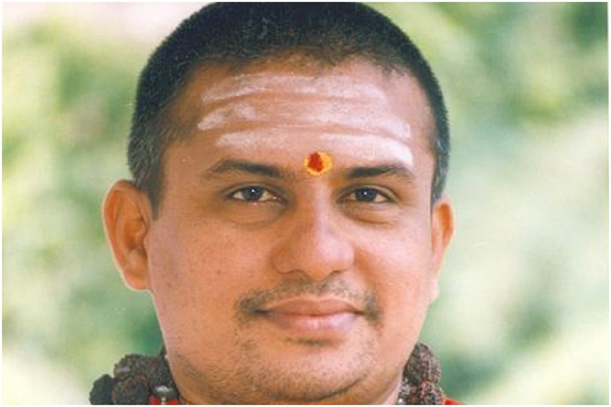 ‘A guru who is always conscious of the absolute bliss is the right guru’, says shaktipat yogi Siddhaguru