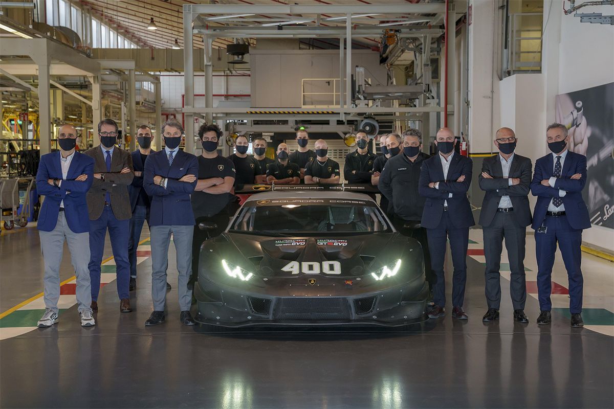 Lamborghini announces production of the 400th Huracán racing car