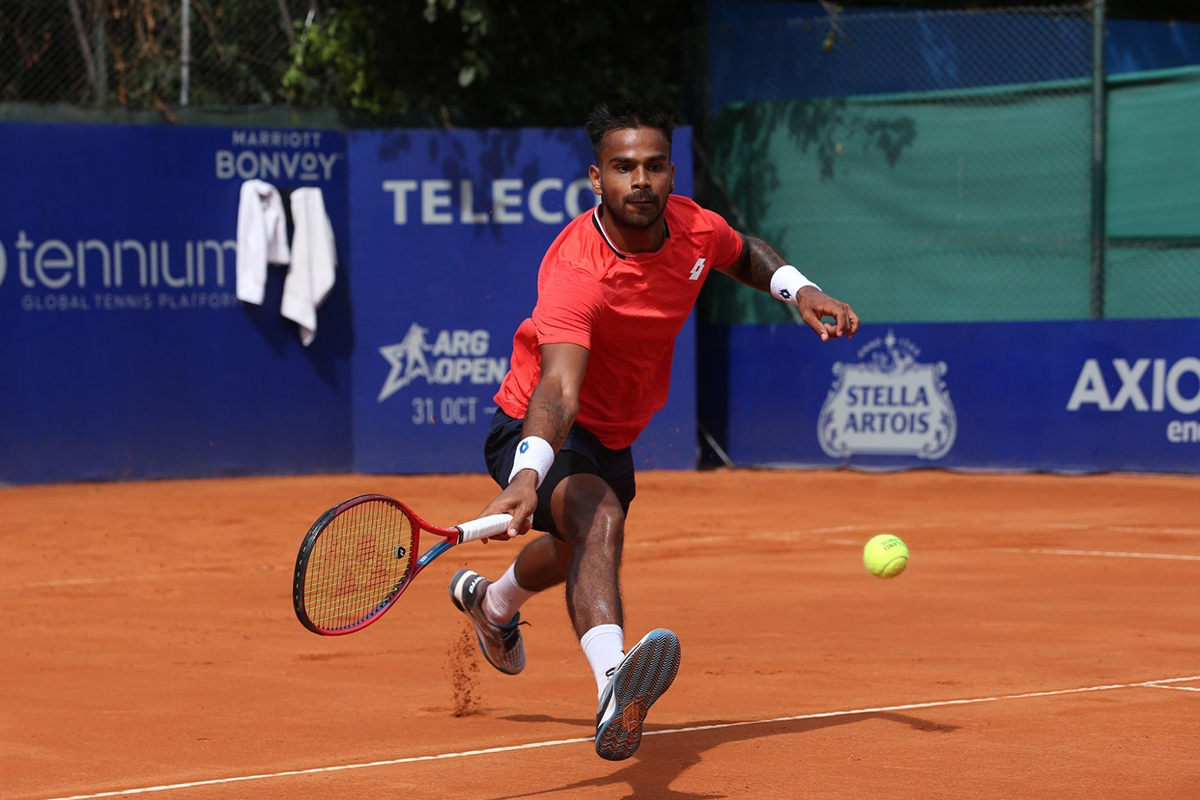 Nagal crashes out in first round of Barcelona Open