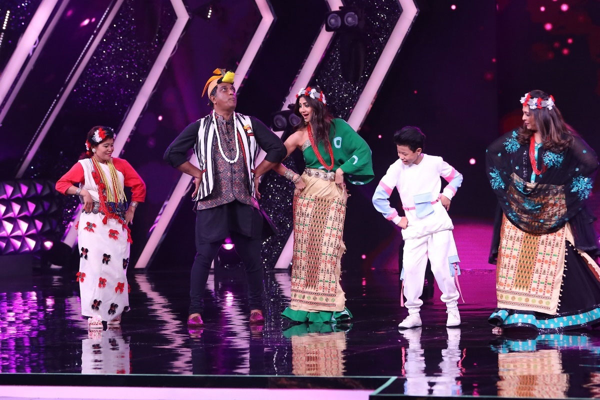 When Shilpa Shetty, Geeta Kapur, Anurag Basu don Arunanchal Pradesh attire
