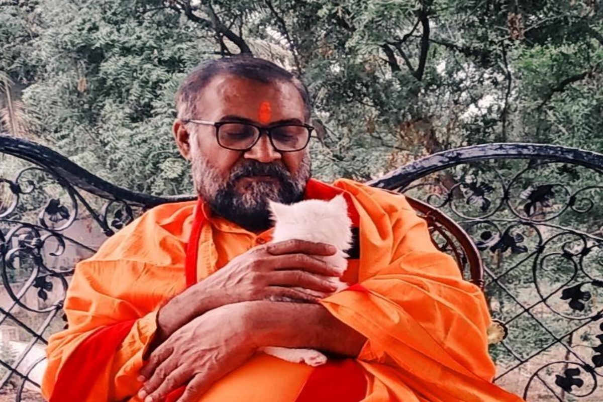 First South Indian monk is Chief Vedic Acharya of Sanyasi Mahasabha